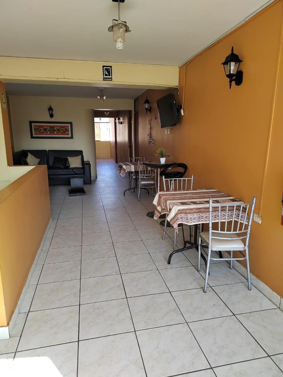 Boulevard Hotel 2*